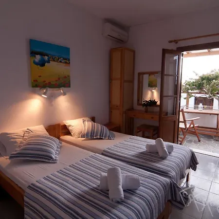 Margarita And Chara Guest house *