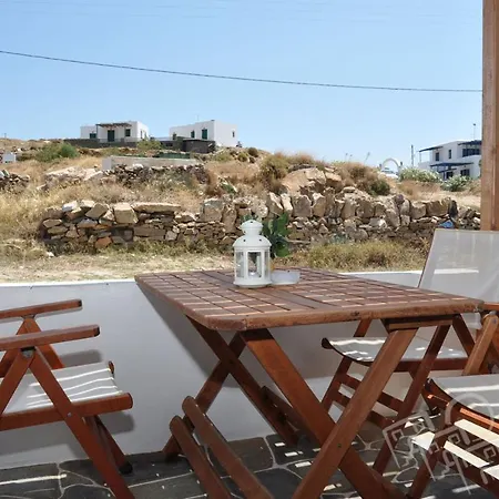 Margarita And Chara * Faros (Sifnos)